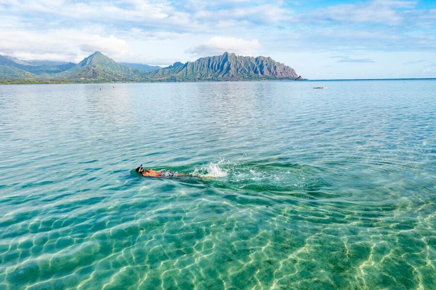Oahu: Kaneohe Bay Coral Reef Kayaking Rental - The first paddle across the shallow bay