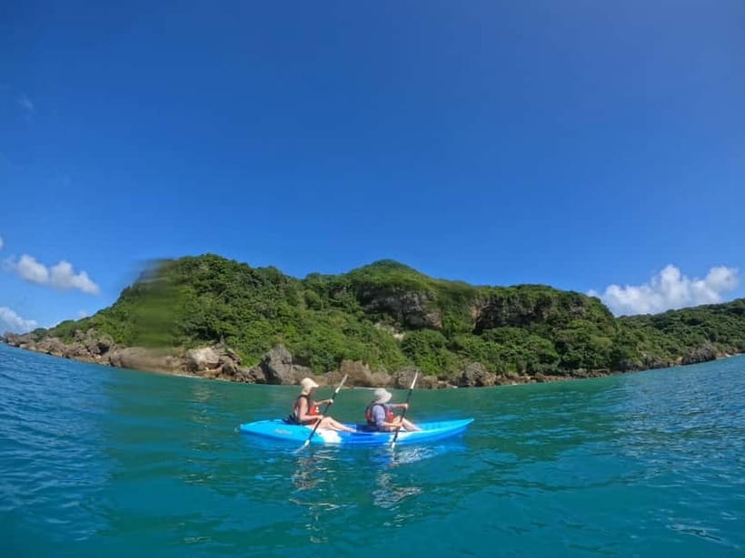 Okinawa: Kayak or SUP Tour to Hamahiga Island - Meeting at Sirumichu Park