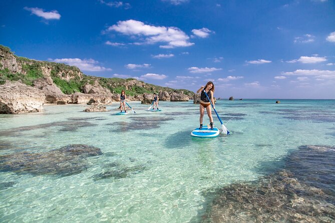 Okinawa Miyako Beach SUP or Canoe and sea turtle Snorkeling - The meeting point and the lunch break