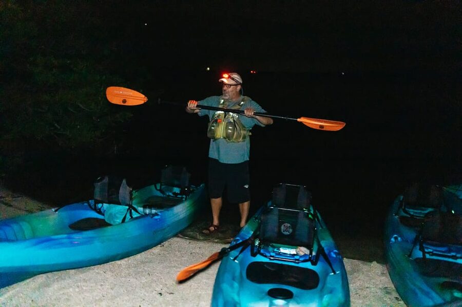 Orlando: Bioluminescence Kayak Tour - What the glowing water actually looks like