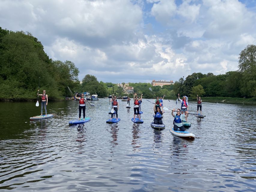 Paddleboard Experience on the beautiful Thames at Richmond - Finding your balance on the board