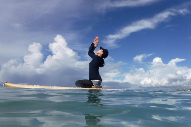 Paddleboard Yoga Class in Honolulu - Meeting at Ala Moana Beach Park