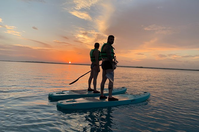 Paddleboarding and/or kayaking tour at sunrise in the lagoon of Bacalar - Why sunrise is the right time for Bacalar Lagoon