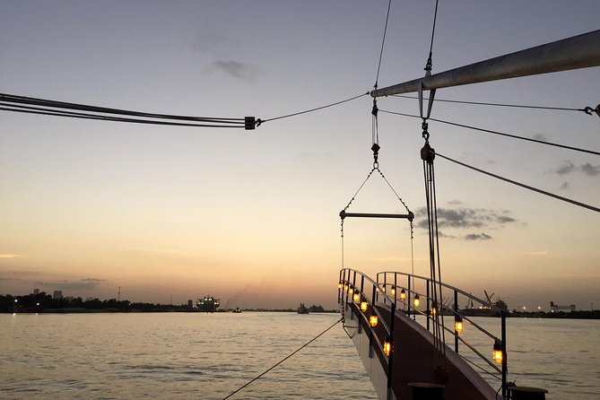 Paddlewheeler Creole Queen Jazz Dinner Cruise in New Orleans - Who will enjoy this New Orleans cruise
