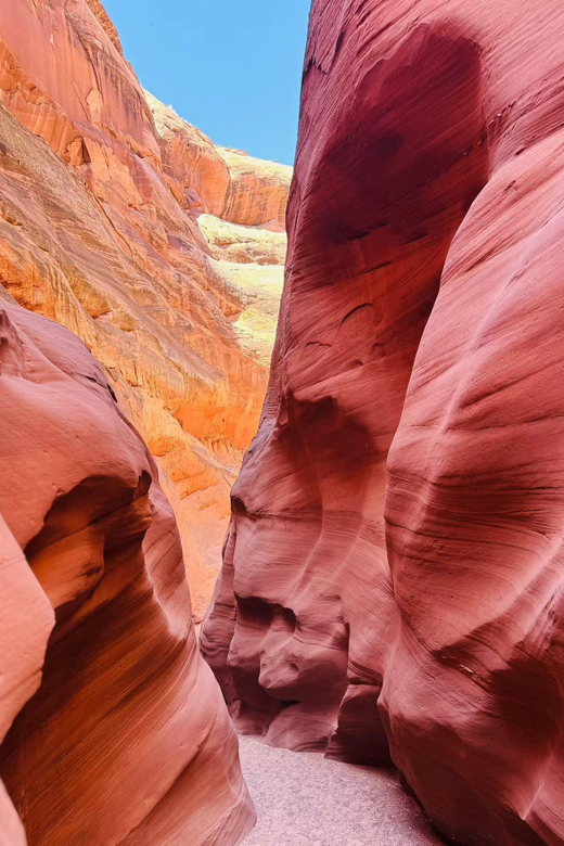 Page: Lake Powell Kayak & Water Antelope Canyon Hiking Tour - How the $129 price measures up