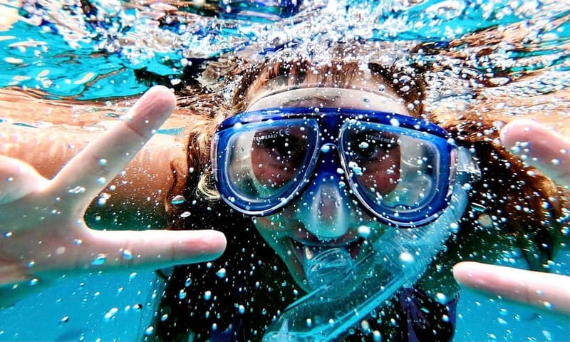 Palma de Mallorca: Private Boat Tour with Snorkel and Paddle - Calin’s role makes the private format work