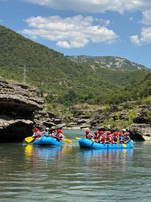 Permet: Kayak Experience - Vjosa River National Park Albania - Starting in Përmet with the right equipment