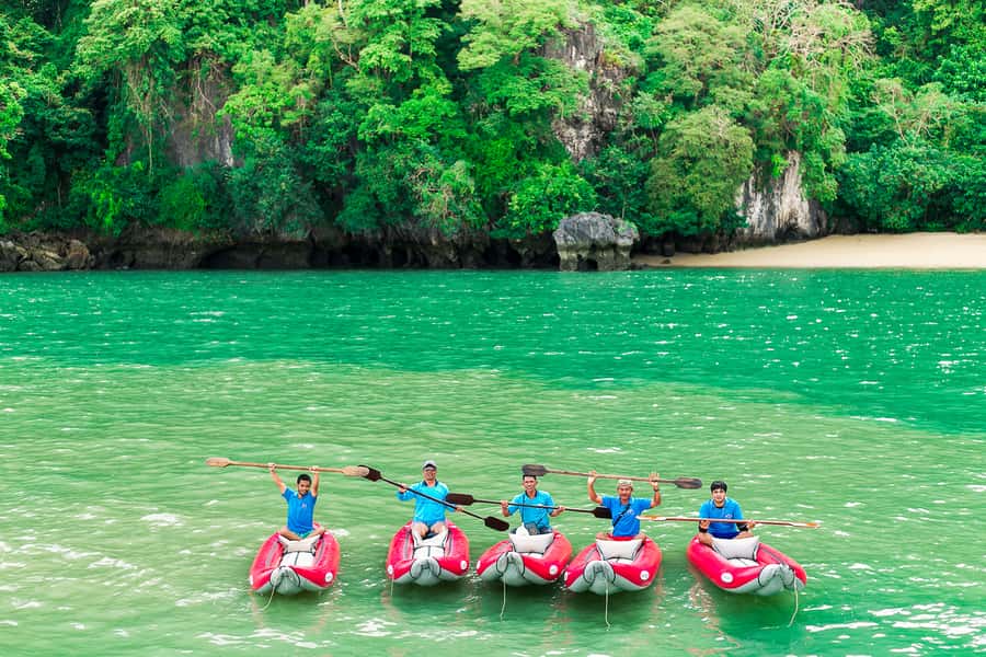 Phang Nga Bay Highlights: Kayaking and Cave Exploration Tour - What the guided kayaking is actually like