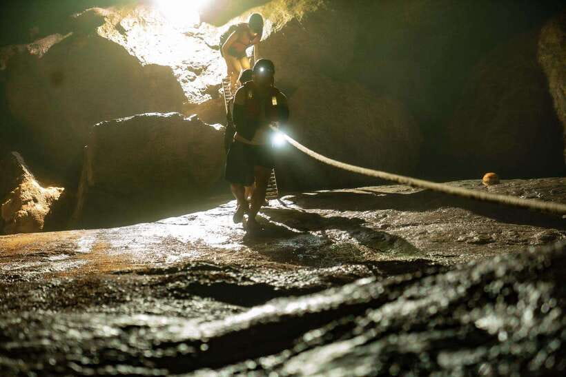 Phong Nha: Phong Nha Cave Expedition 4.5 km by Kayak - Why this Phong Nha tour feels different