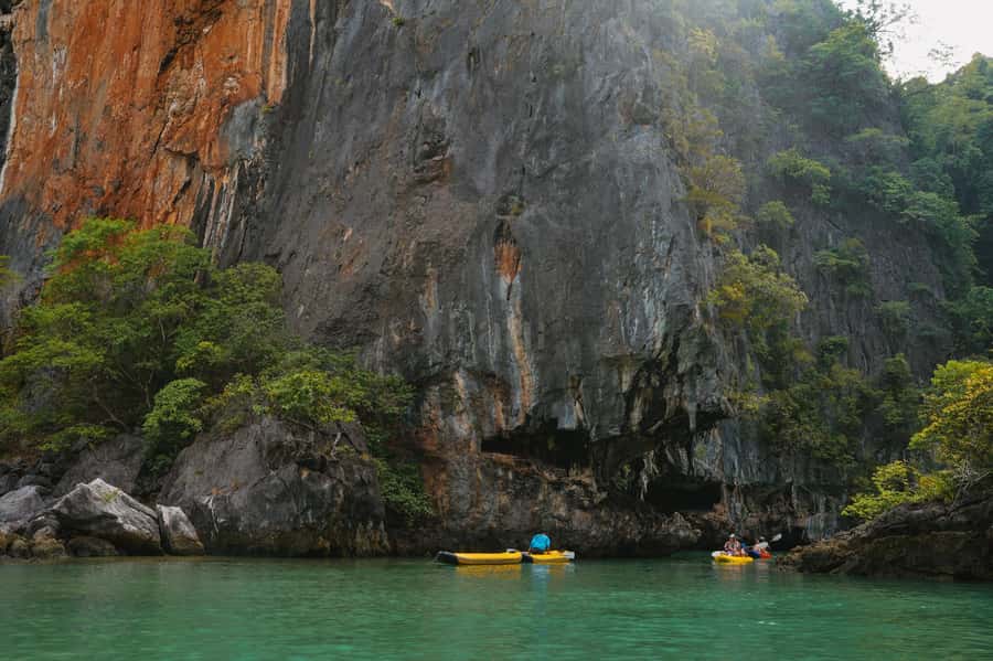 Phuket: James Bond Day Tour and Canoeing by Big Boat - Should you book the James Bond canoeing tour?