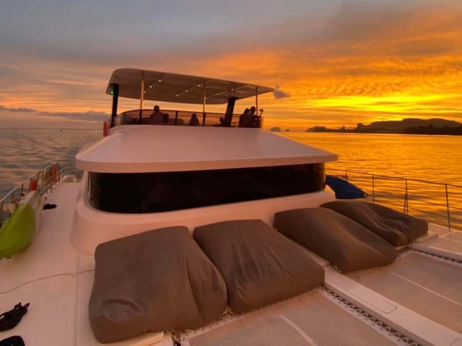 Phuket: James Bond Island Canoeing & Sunset Yacht Dinner - Ao Por Pier: a calm start before the bay