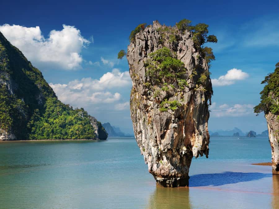 Phuket: James Bond Island Speedboat Tour with Canoeing - Key points at a glance