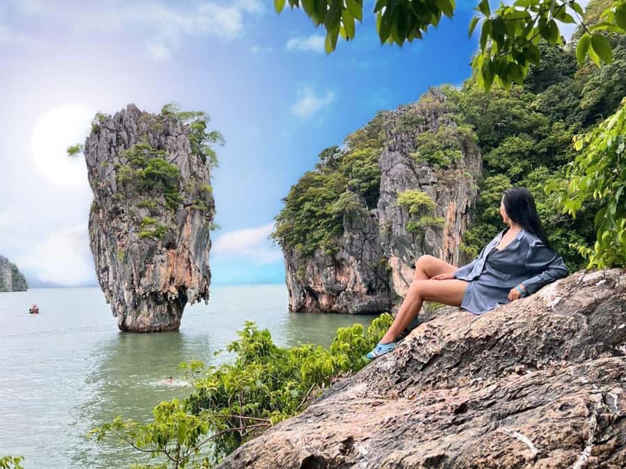 Phuket: James Bond Island Speedboat Tour with Canoeing - Panak Island brings caves and strange rock shapes