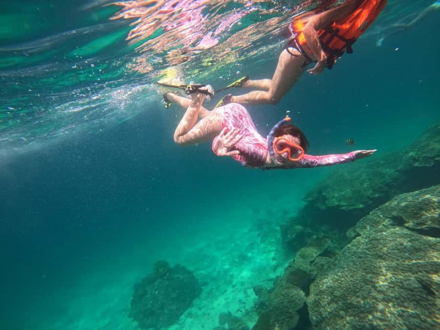 Phuket: Phi Phi & James Bond Island Combo Day Tour w/Lunch - Swimming at Pileh Lagoon