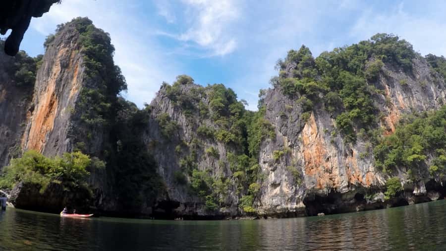 Phuket: Phi Phi & James Bond Island Combo Day Tour w/Lunch - Snorkeling in the Andaman Sea