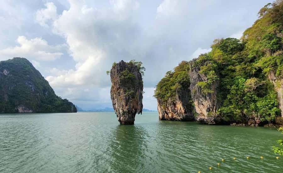 Phuket : Twilight Sea Canoe Tour with Glowing Plankton - Hong Island and time to choose your own pace
