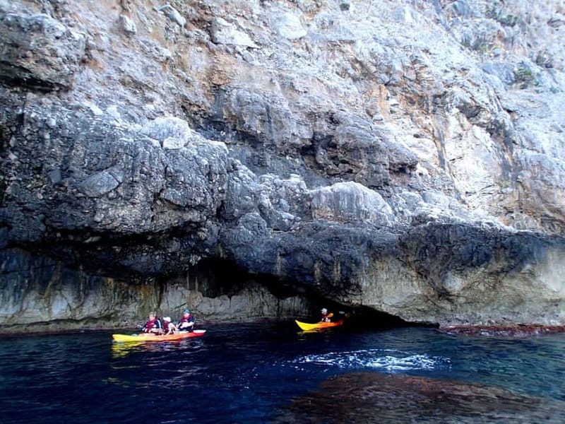 Pollença: Kayak Discovery – Snorkeling and Caves - Who should book this Cala Sant Vicenç outing?