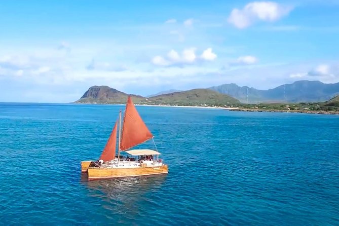 Polynesian Canoe Day Sail - Setting sail from Ala Moana Boulevard