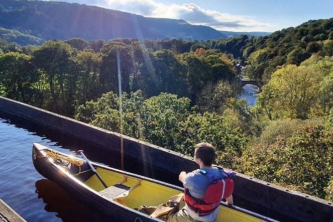Pontcysyllte Aqueduct Canoe Tours in Llangollen - What happens before you leave the canal bank