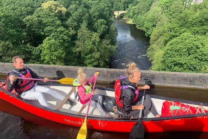 Pontcysyllte Aqueduct Canoe Tours in Llangollen - Crossing the Pontcysyllte Aqueduct by canoe