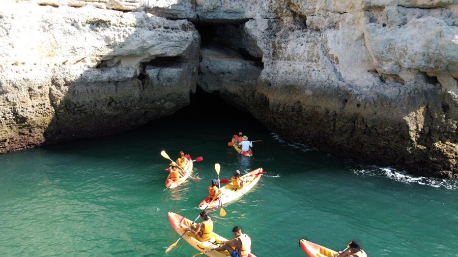 Portimão: Benagil Caves Speedboat and Kayak Guided Tour - Who will enjoy this Portimão outing?