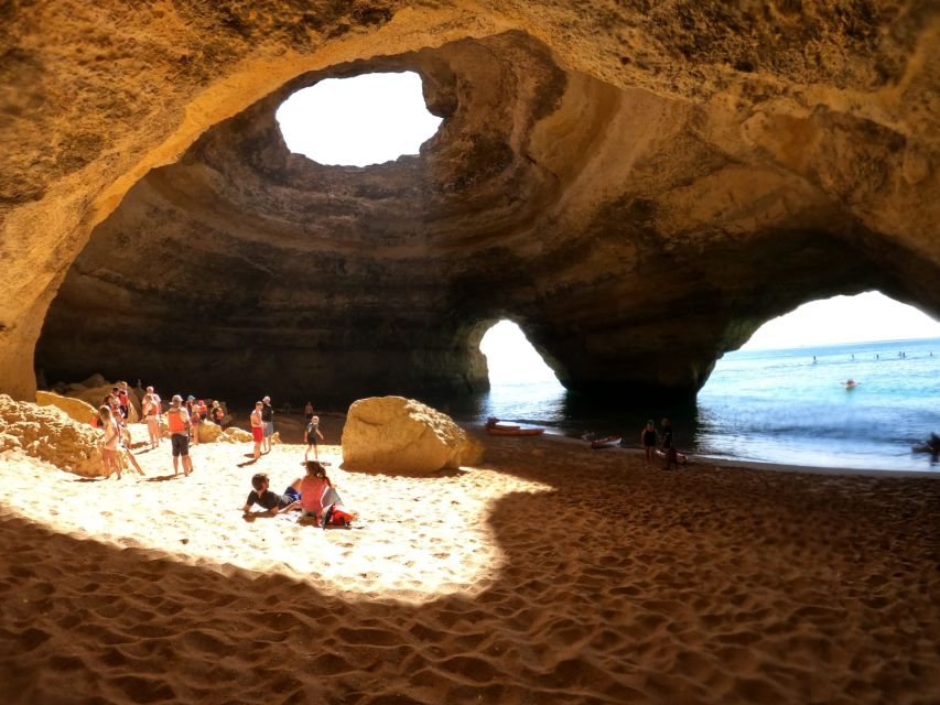 Portimão: Kayak Tour of Benagil Caves - Who should book this experience