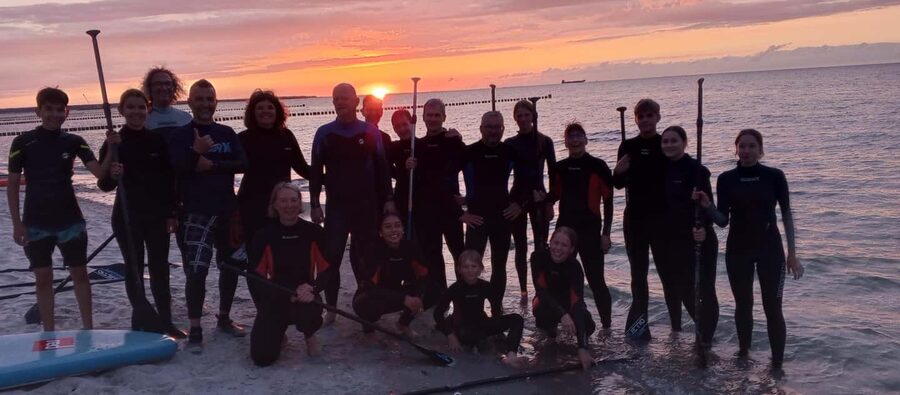 Prerow: Standup paddle sunset tour with picnic - A Sunset Paddle on the Prerowstrom