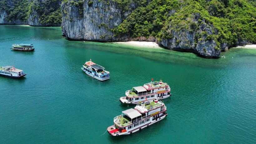 Private boat- Lan Ha Bay Half Day Tour with kayaking - What private really means here