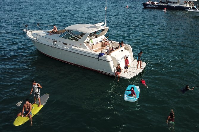 Private Yacht Cruise 4 Hour- Snorkeling & Paddle Boarding - What is served aboard the yacht