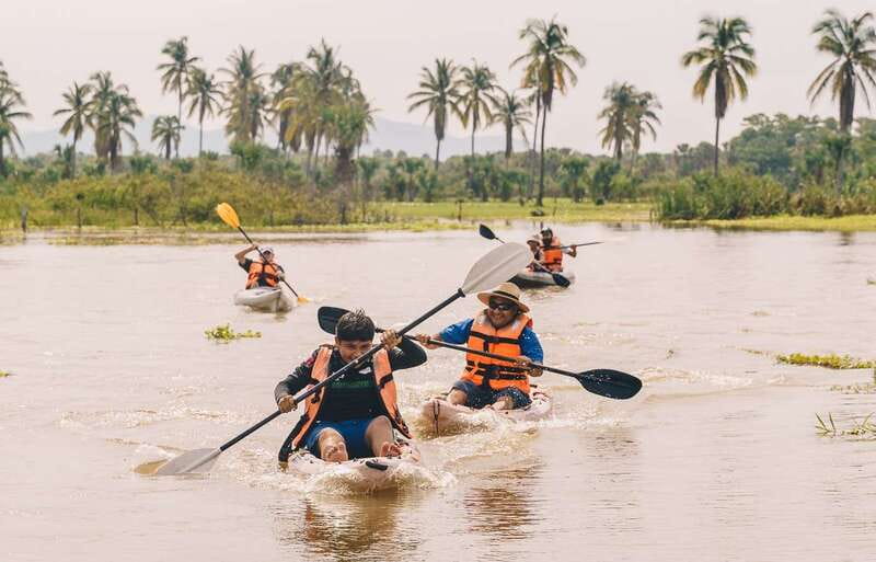 Puerto Escondido: Kayak Adventure On Manialtepec Lagoon - Who should book this kayak outing