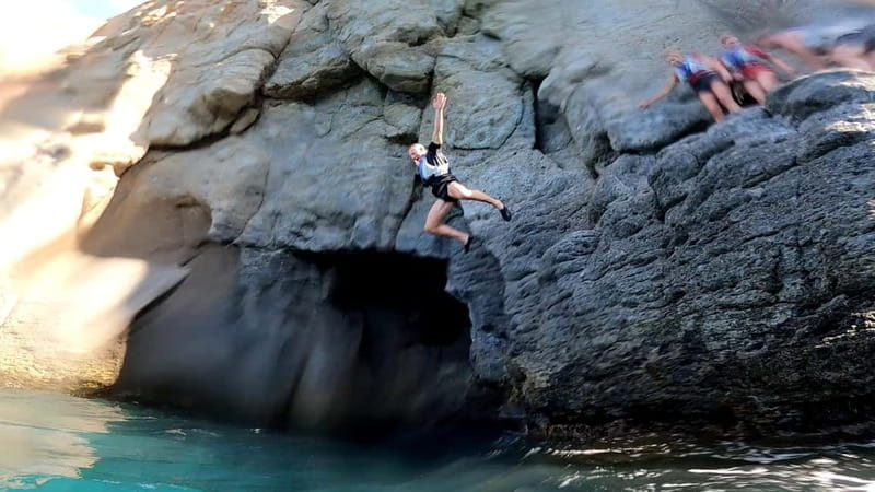 Puerto Mogán: Guided Adventure Kayak Tour in Caves & Snorkel - What to pack for a more comfortable outing