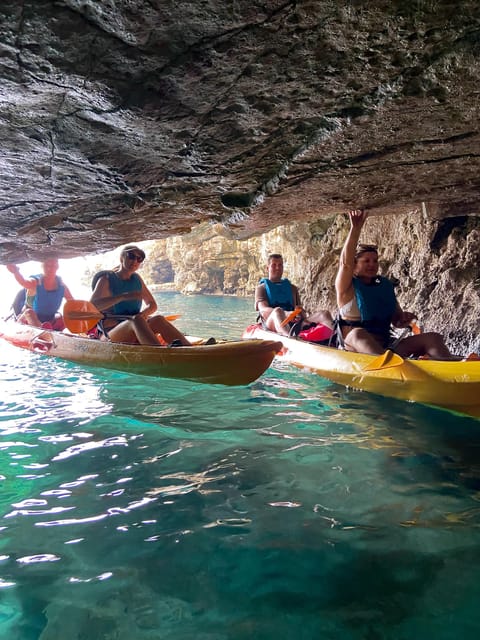 Pula: 3-hrs Kayak, Cliffs & Snorkeling Small Group Adventure - Learning to handle the kayak