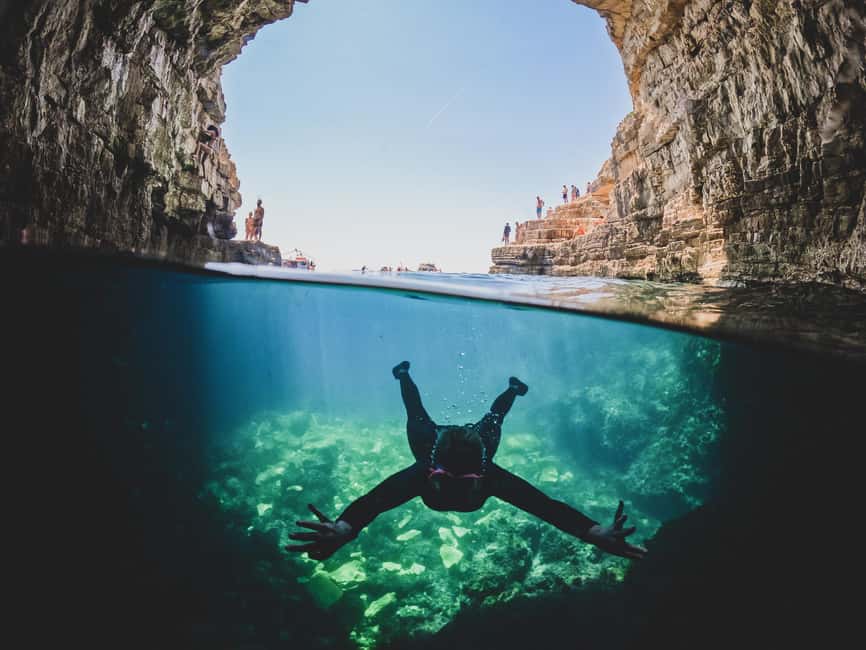 Pula: Kayaking,Snorkeling, Cliff jumping Tour with Wetsuit - The middle paddle along Pula’s coast