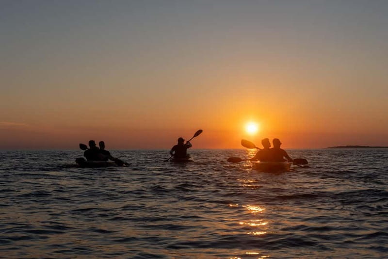 Pula:Sunset Tour By Clear Kayak,Cave,Swim & Cliff Jumping - Getting Ready at Stoja Beach