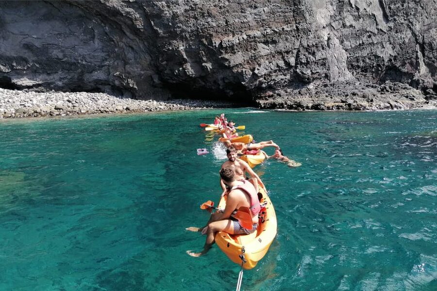 Punta de Teno: Kayak Safari overlooking Los Gigantes Cliffs - Booking details worth knowing
