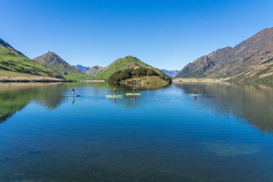 Queenstown: Kayaking or SUP Experience on Moke Lake - One and a half hours on the water