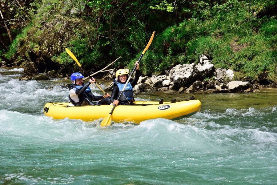Rafting/Kayaking adventure river Kupa - Ten minutes of safety training that matters
