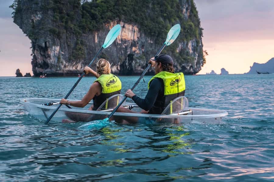 Railay: Illuminated Clear Kayak Night Tour Bioluminescence - What to wear and what to protect