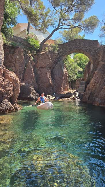 Rando Kayak Agay Guided Visit - How it compares with a boat trip