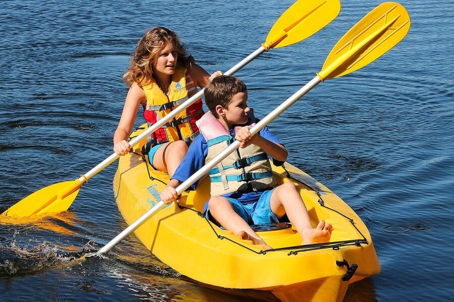 Rent canoe - kayak Riomaggiore - Getting your canoe or kayak into the sea