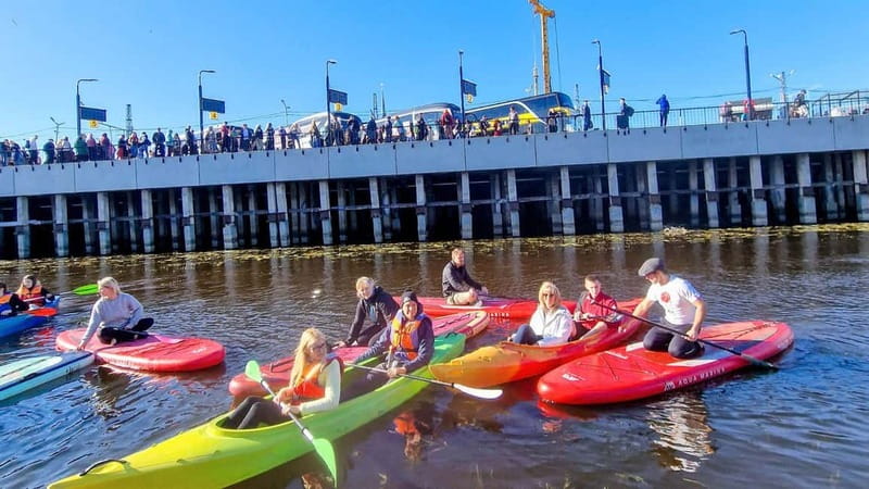 Riga: Kayak Rental in the City Center - What to bring for two or three hours