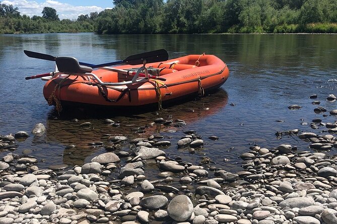 Rogue River Family Float & Discovery Park-Rafting and Kayaking - Group Size, Timing, and Practical Fit
