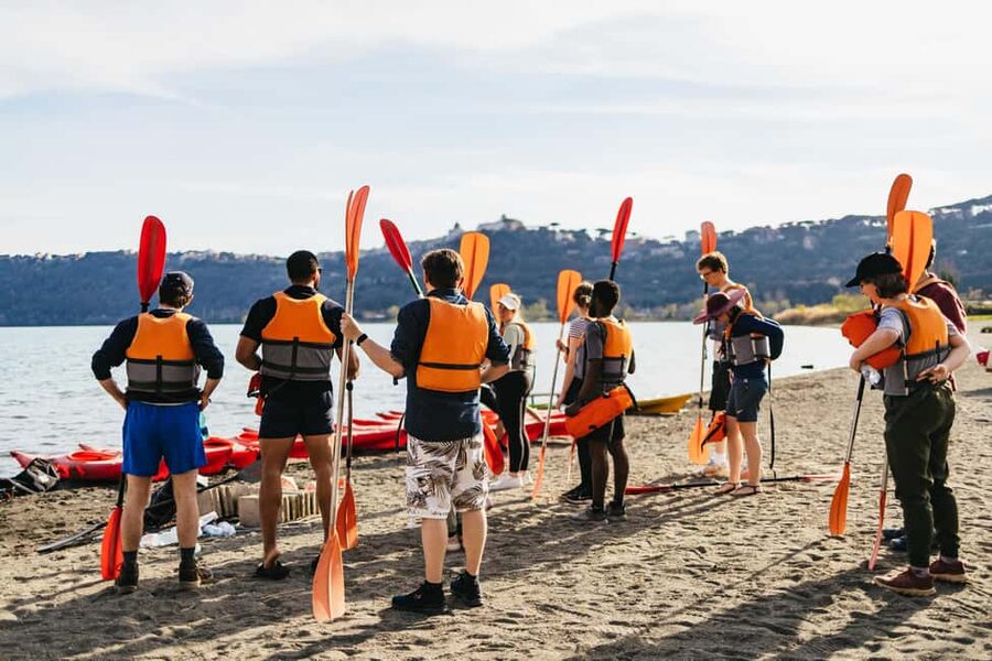 Rome: Popes' Lake, Kayak Tour with Swimming & Roman Pizza - Practical tips for a smoother outing