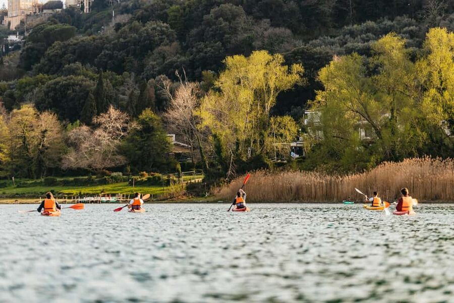 Rome: Popes' Lake, Kayak Tour with Swimming & Roman Pizza - Who will enjoy this kayak tour most?