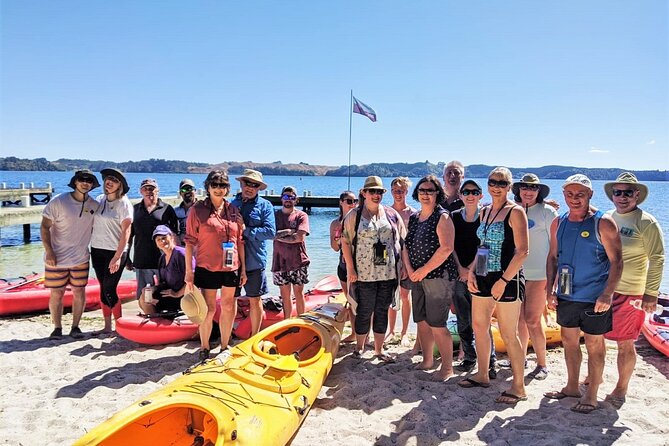 Rotorua: Daytime Scenic Lake Rotoiti Kayak Tour - Why Lake Rotoiti makes a good kayaking setting