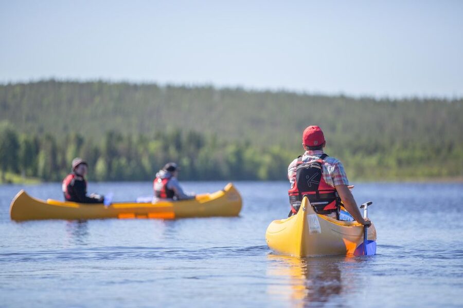 Rovaniemi: Authentic Reindeer Farm & Canoeing - Reaching the reindeer farm outside Rovaniemi