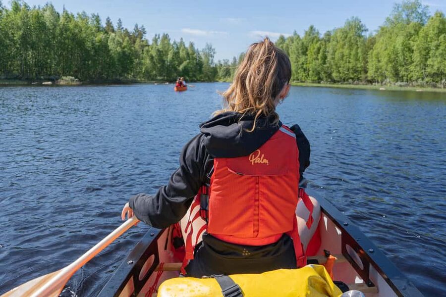 Rovaniemi: Canoe Adventure in Lapland - A good first canoe trip, with some responsibility on you