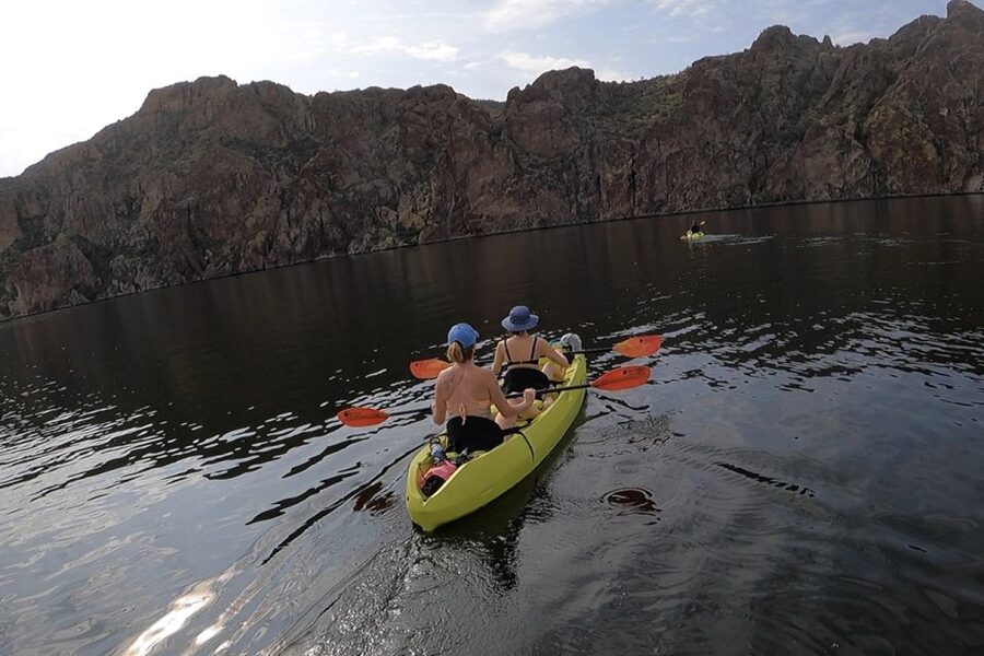 Saguaro Lake: Guided Kayaking Tour - The 30-minute break for photos and snacks