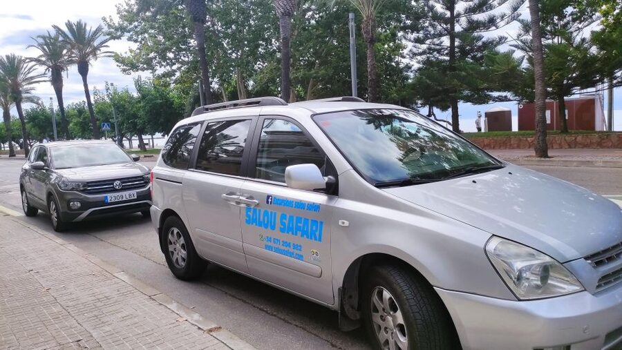 Salou: club kayak Cambrils with hotel pickup - Why Cambrils works well for a family water activity