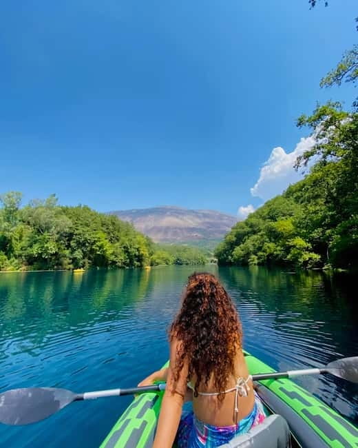 Sarande: Blue Eye Kayak and walking tour & Lekursi Castle - What the 80-minute kayaking session is really like